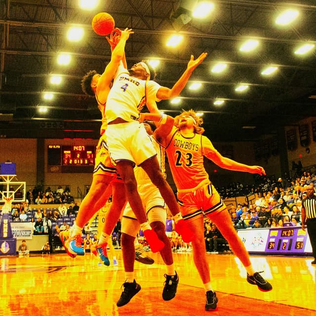 Basketball uniform